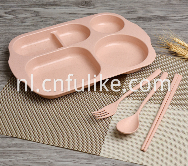 Dinnerware Set